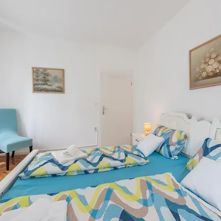 Roko Apartman Split