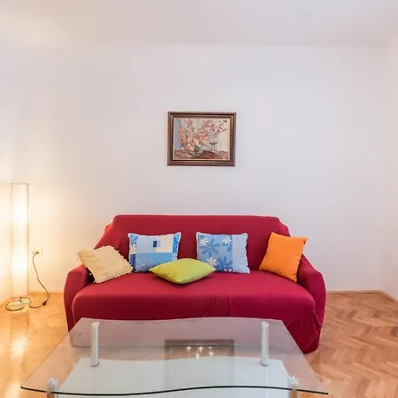 Roko Apartman *