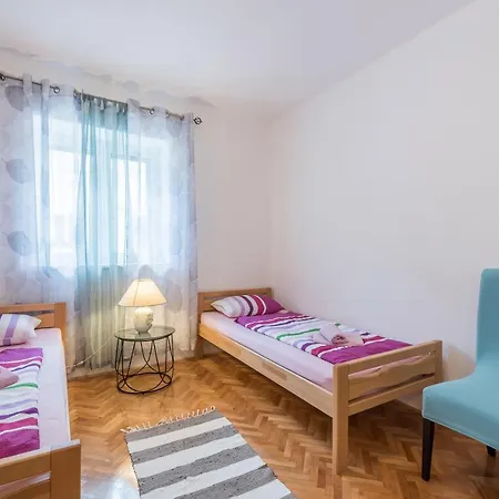 Roko Apartman Split