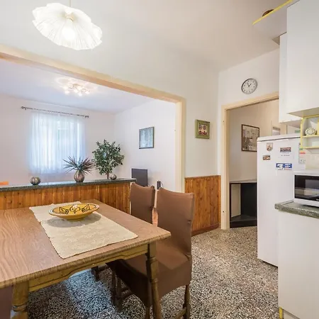 Roko Apartment